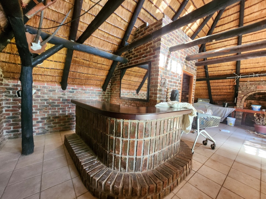 4 Bedroom Property for Sale in Wilkoppies North West